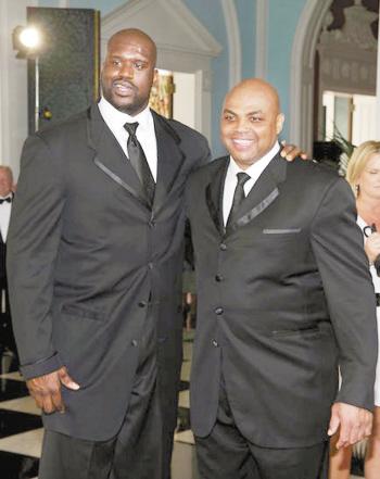 并不仅靠个 并不仅靠个