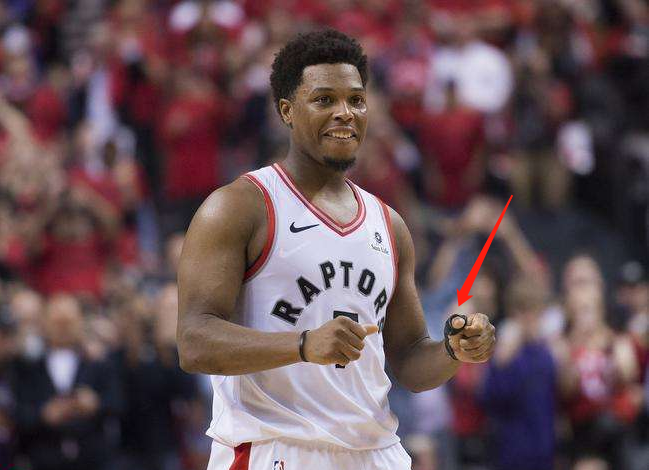 媒晒怒吼照 媒晒怒吼照